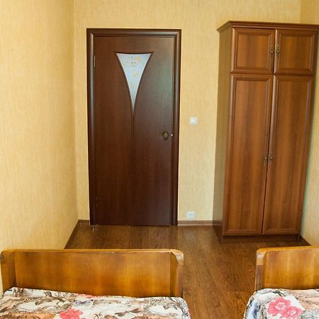 Apartments On Svobody 39 Oezjhorod Buitenkant foto